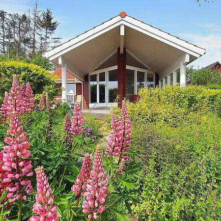 Three-bedroom Holiday Strandly 01 Holiday home Grevinge